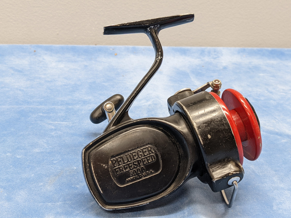 Pflueger Freespeed 1000 Spinning Fishing Reel Made in the USA1960 F*S