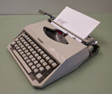 antares CAPRI ultraportable manual typewriter with case F*S
