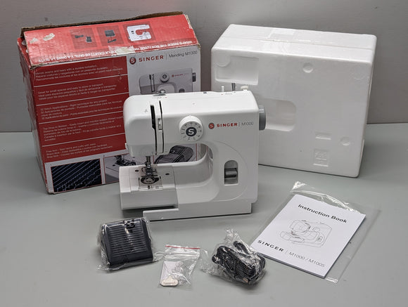 SINGER M1000 Mend & Sew Mending Sewing Machine New Old Stock Open Box F*S