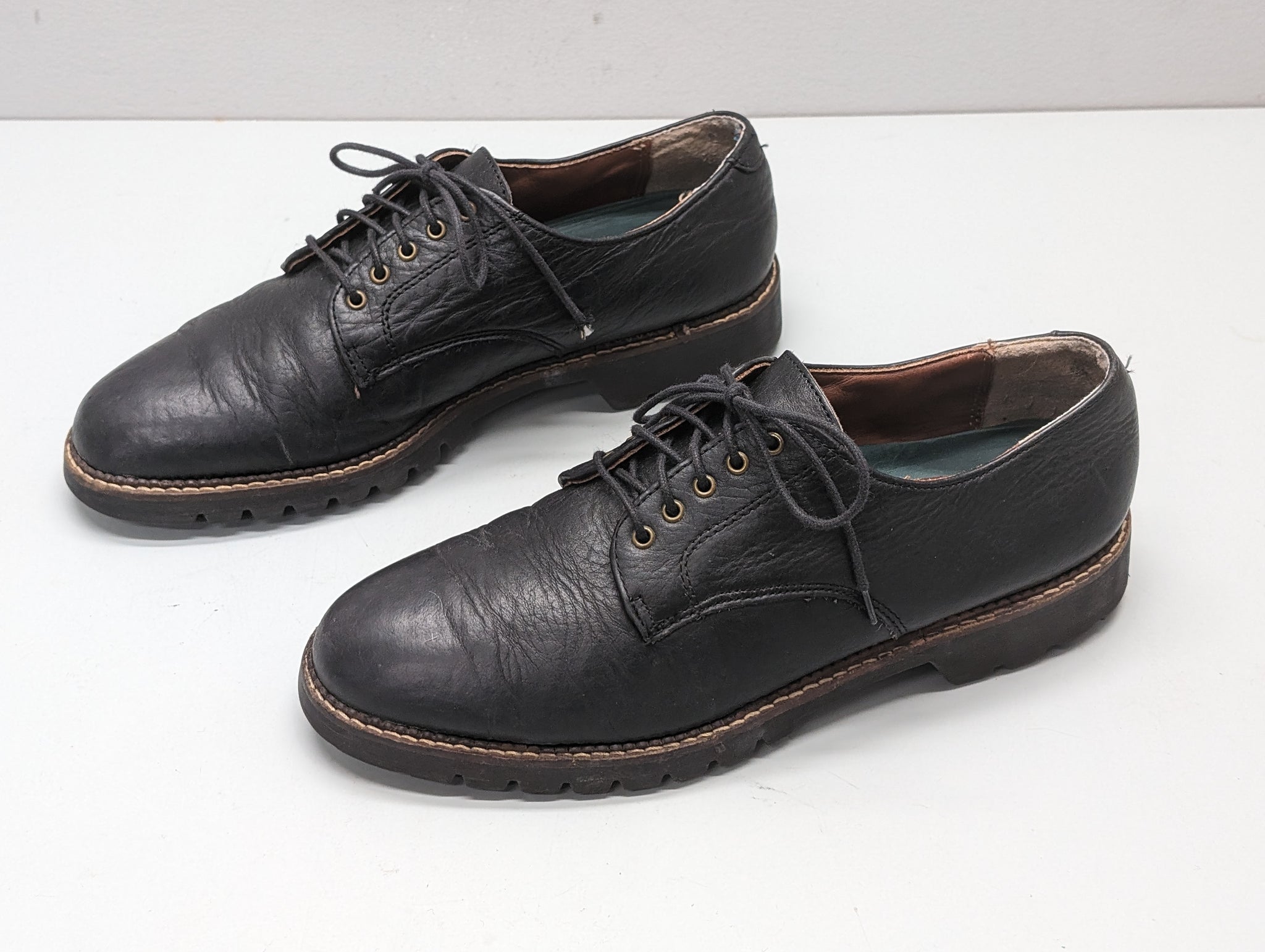 HS Trask Shoes, size 9M H.S. Trask Oxfords for Men Deals - New and used pre-owned  main image 2