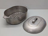 WagnerWare Sidney -0- Magnalite 8 quart Oval Roaster 4265-P  with cast trivet and lid