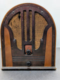 Philco Model 84B Cathedral Radio, second style 1935