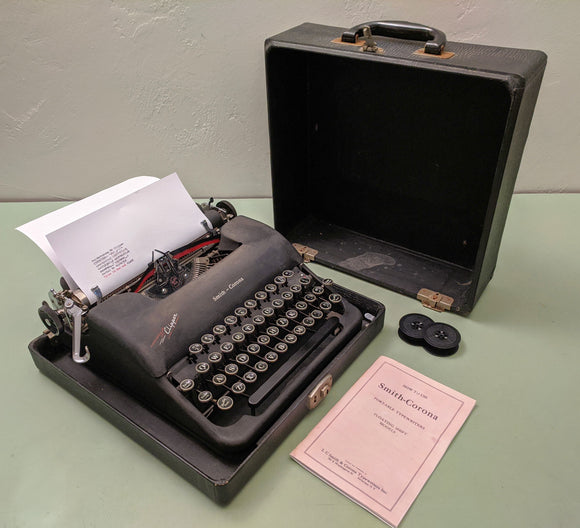 Smith-Corona Clipper Manual Typewriter F*S