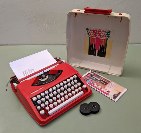Olivetti Bambina Manual Portable Typewriter ready to type - Fire Engine Red F*S