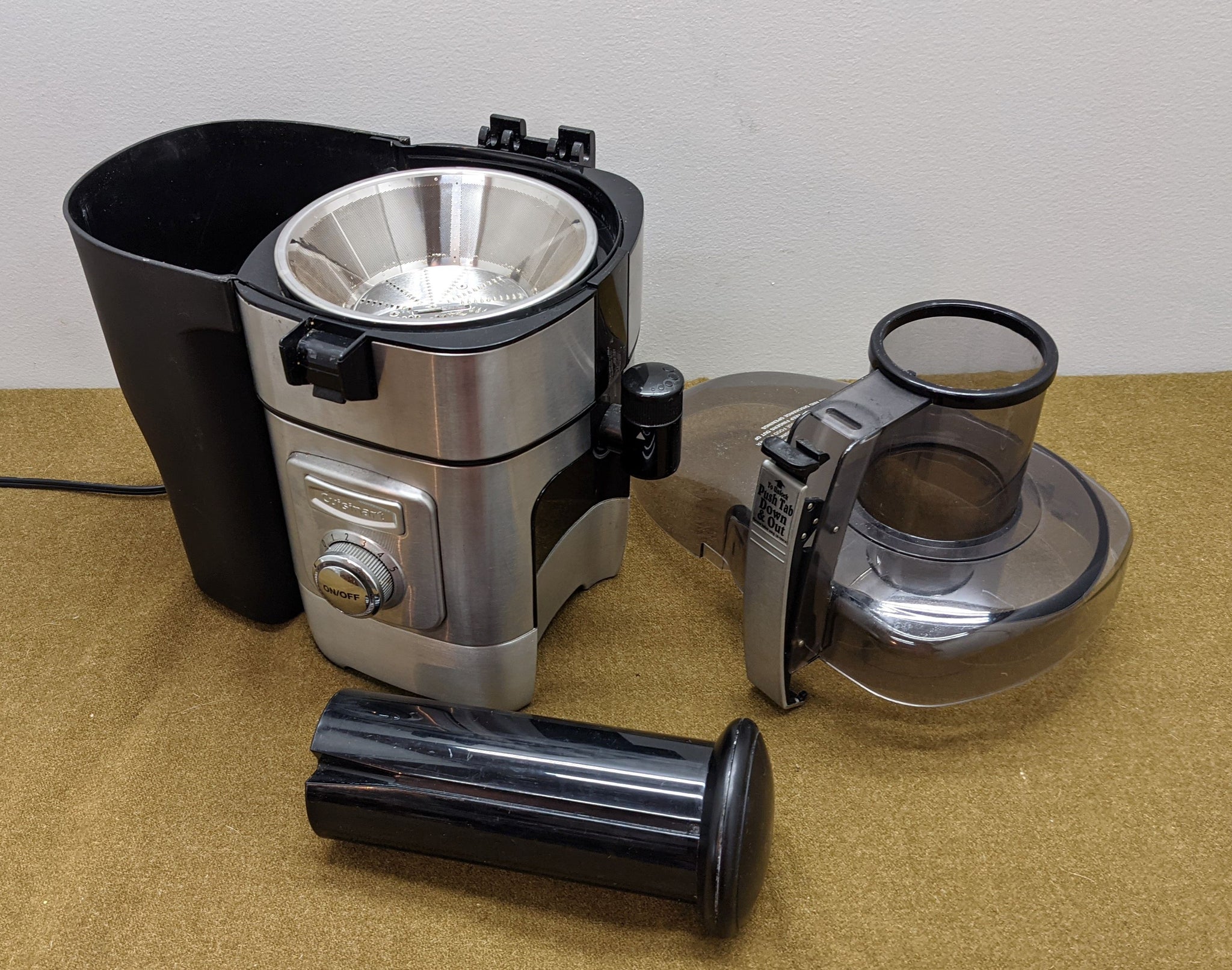 Cuisinart CJE-1000 Die-Cast popular Juice Extractor