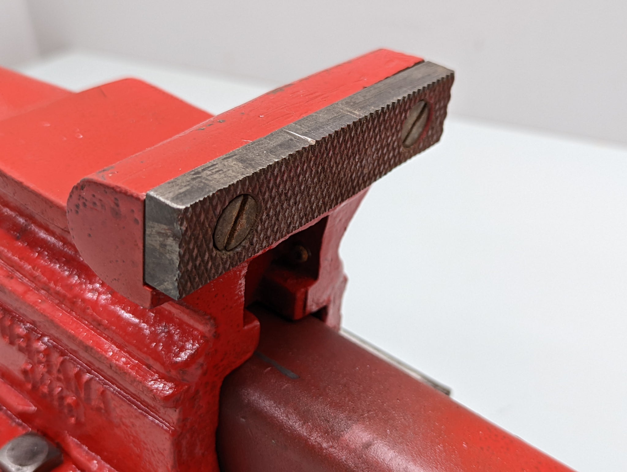 Simplex Vise Desmond Simplex No 400 Toolmakers bench vise USA - 4” wide jaws c1960 ...
