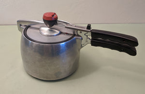 General Mills Pressure Cooker 4 Quart Aluminum No GM 3C F*S