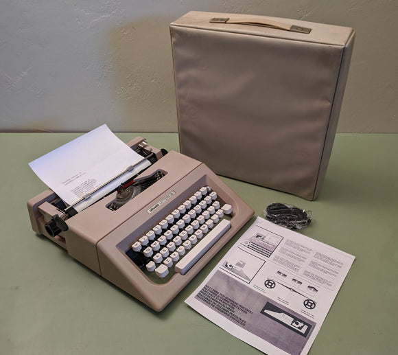 Olivetti Lettera 25 Manual Typewriter F*S – Reticulum